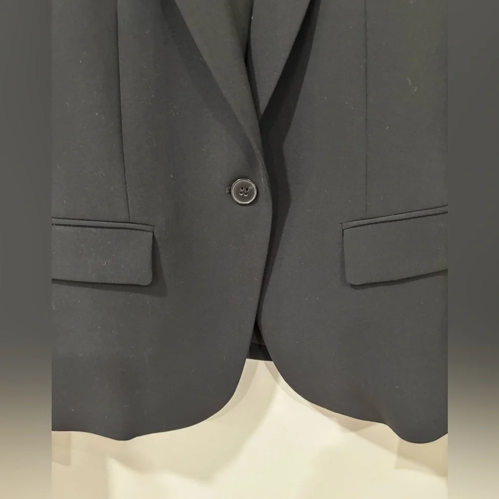 Theory Classic Black Jacket - Picture 6 of 11